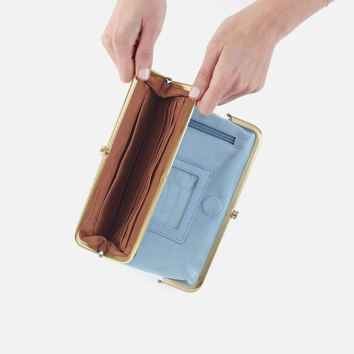 Lauren Clutch-Wallet In Buffed Leather - Sky | HOBO Top Pick