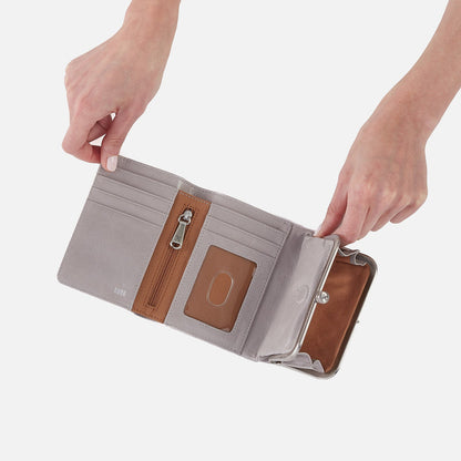 Robin Compact Wallet In Polished Leather - Light Grey | HOBO Deals