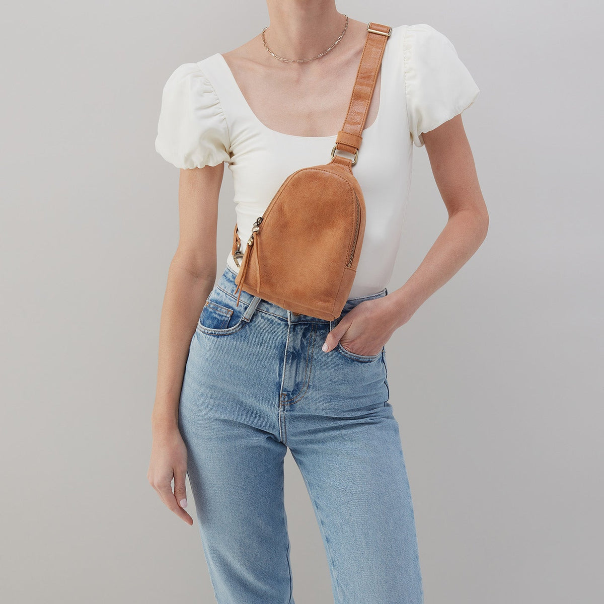Fern Sling In Buffed Leather - Whiskey | HOBO Recommended