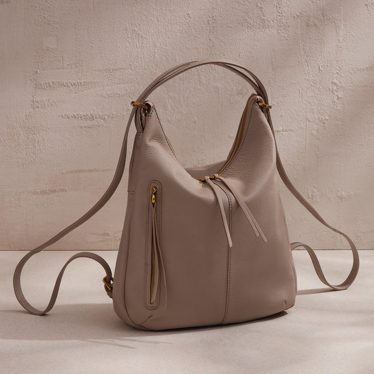Merrin Convertible Backpack In Pebbled Leather - Taupe | HOBO Special Offer