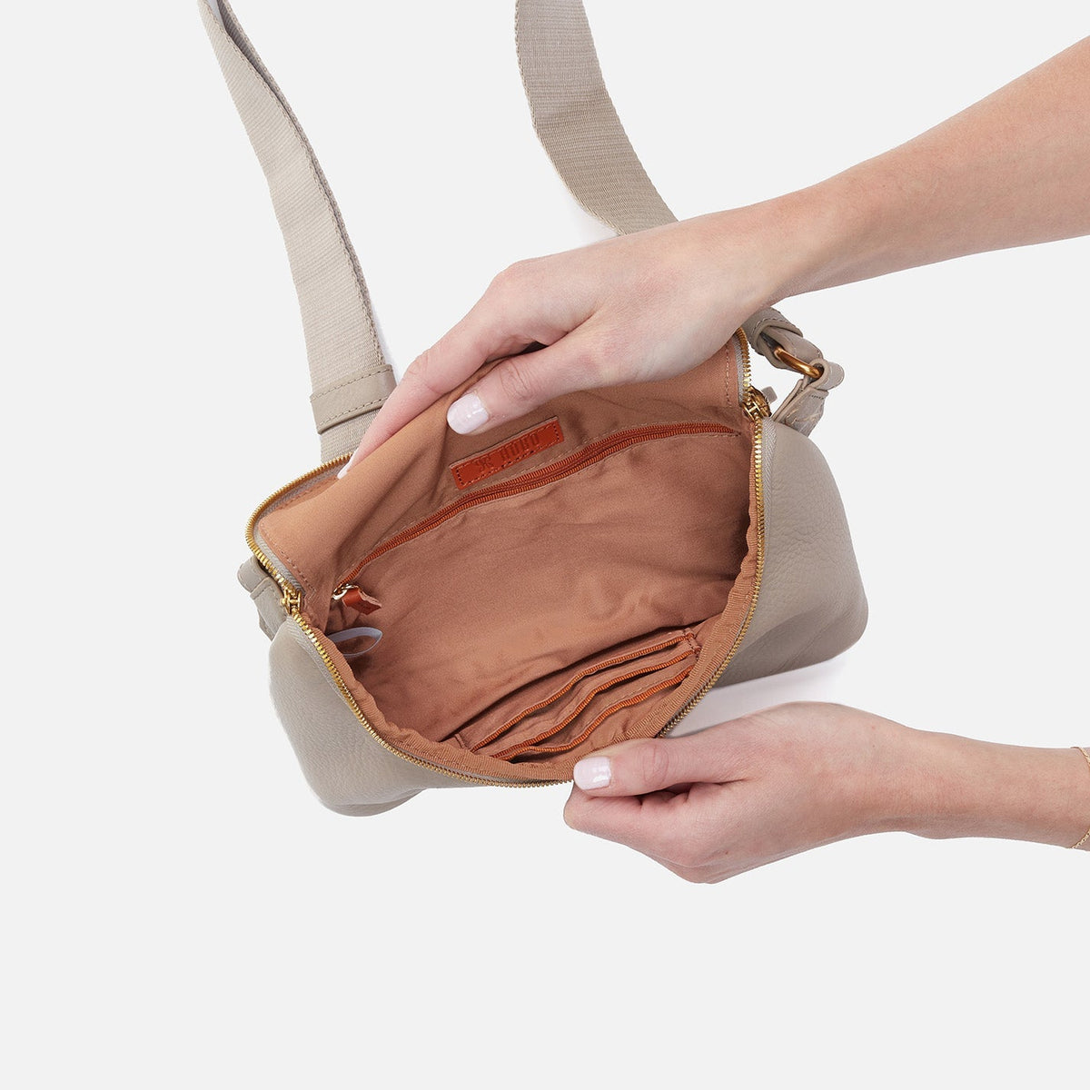 Fern Large Belt Bag In Pebbled Leather - Taupe | HOBO Great Value