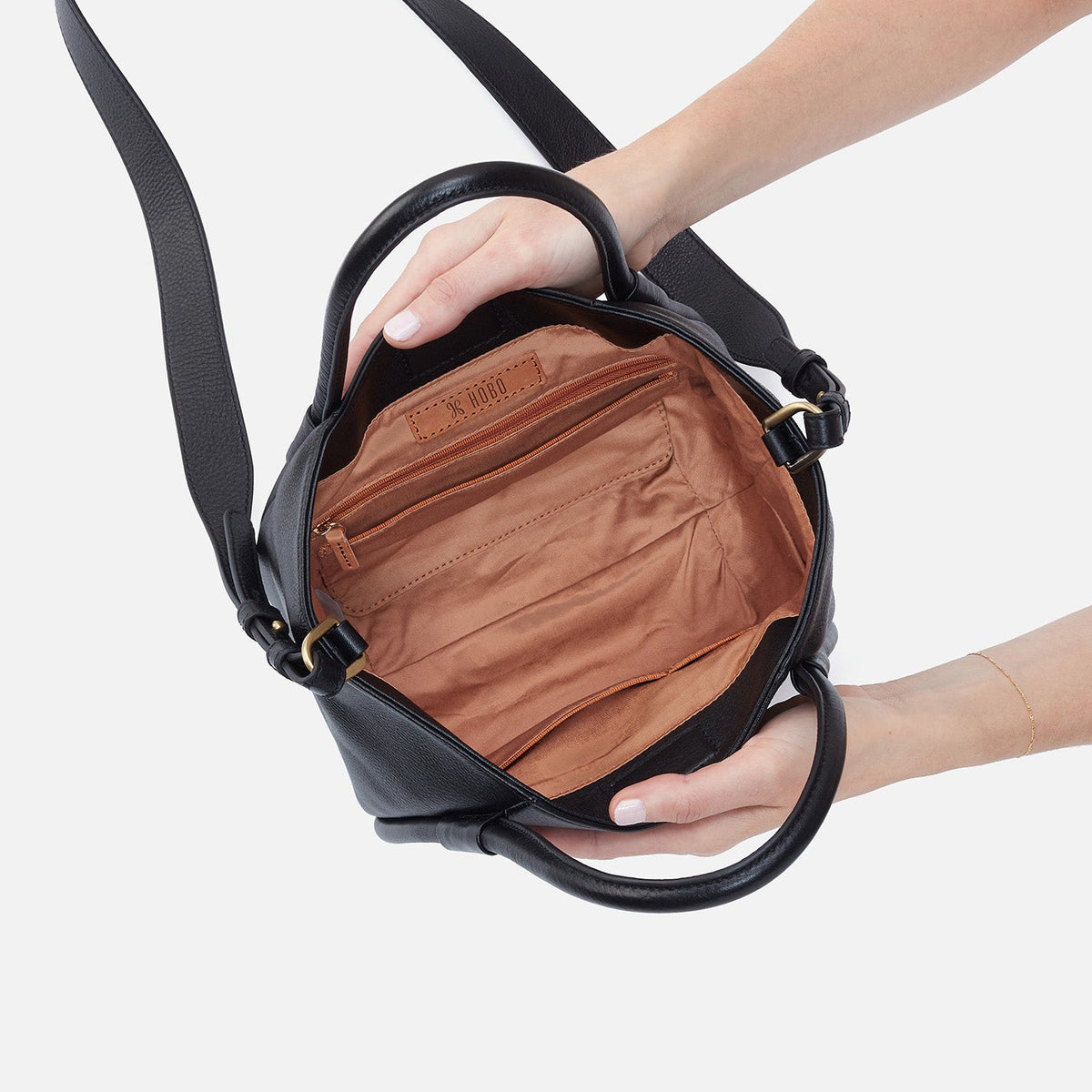 Margot Satchel In Pebbled Leather - Black | HOBO New