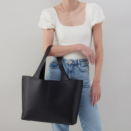Vida Large Tote in Micro Pebbled Leather - Black | HOBO Premium