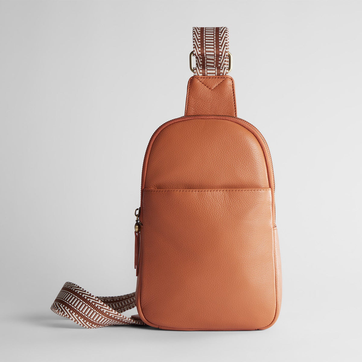 Cass Sling In Pebbled Leather - Butterscotch | HOBO Top Pick