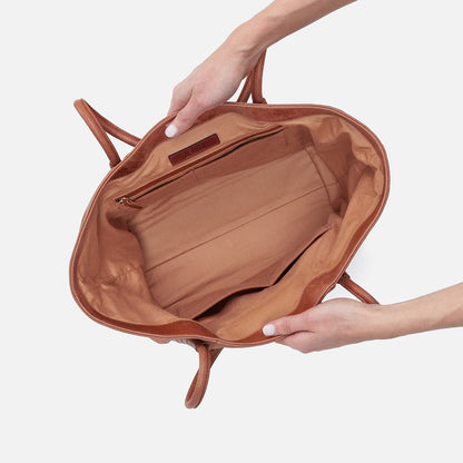 Phoebe Tote In Smooth Leather - Saddle | HOBO Customer Favorite