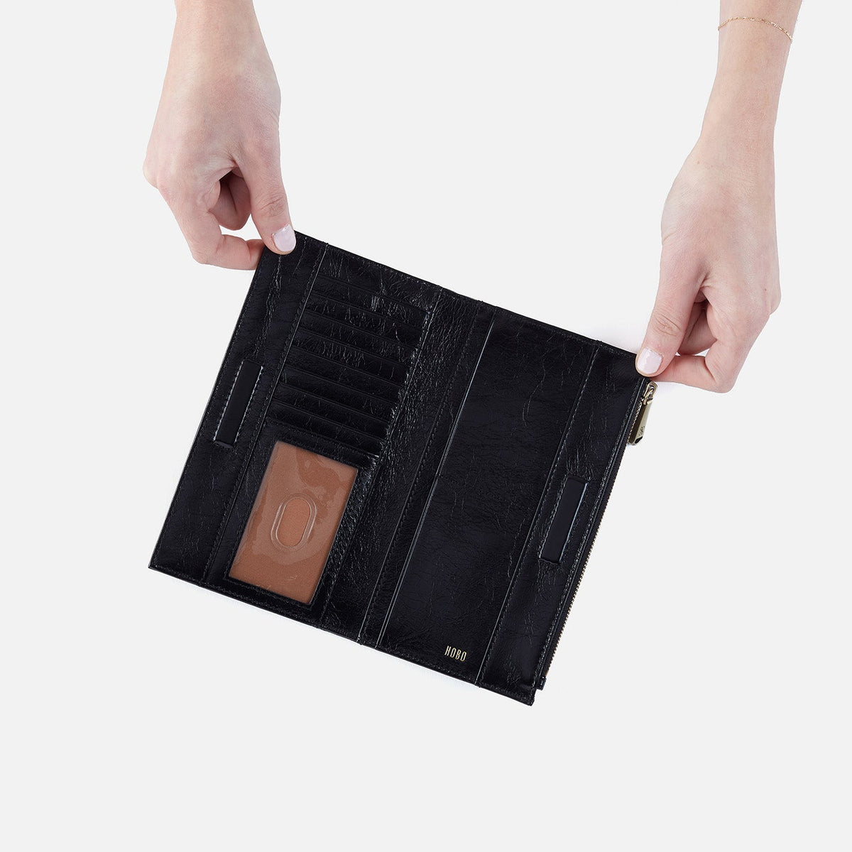 Jill Large Bifold Wallet In Polished Leather - Black | HOBO New