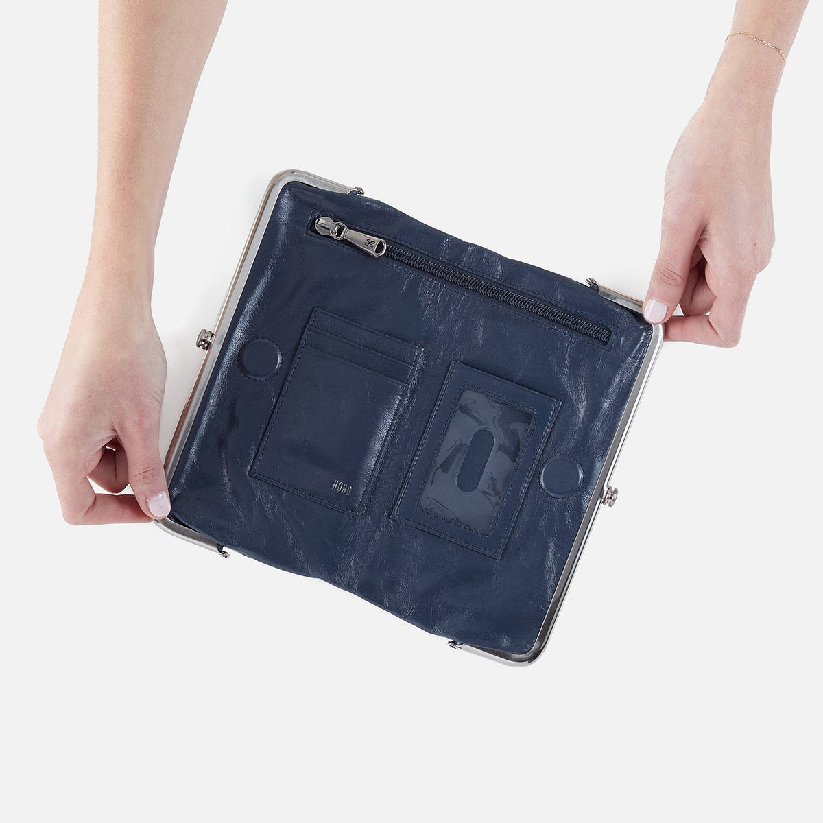 Lauren Clutch-Wallet In Polished Leather - Blue Stone | HOBO Everyday