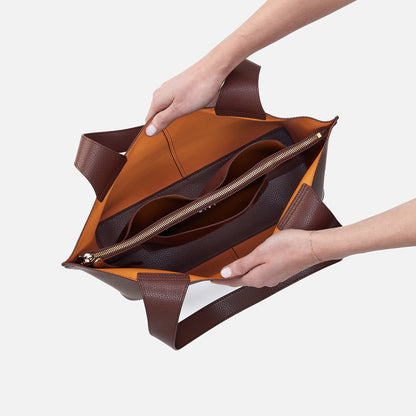 Vida Tote In Micro Pebbled Leather - Chocolate | HOBO Sale