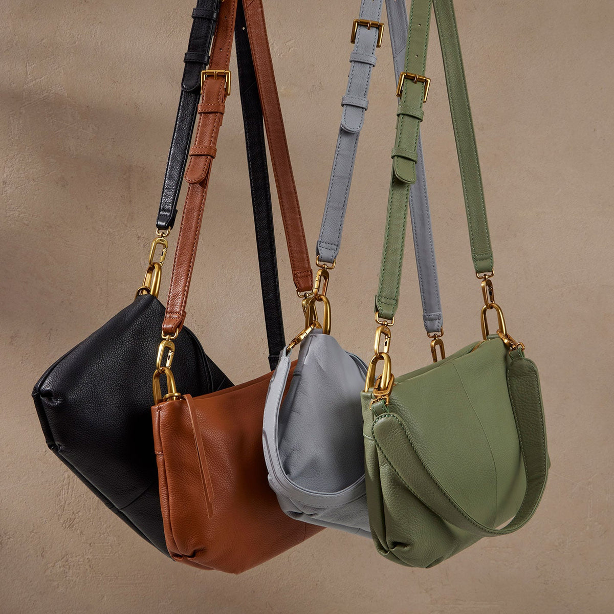 Advance Shoulder Bag In Pebbled Leather - Black | HOBO Top Pick