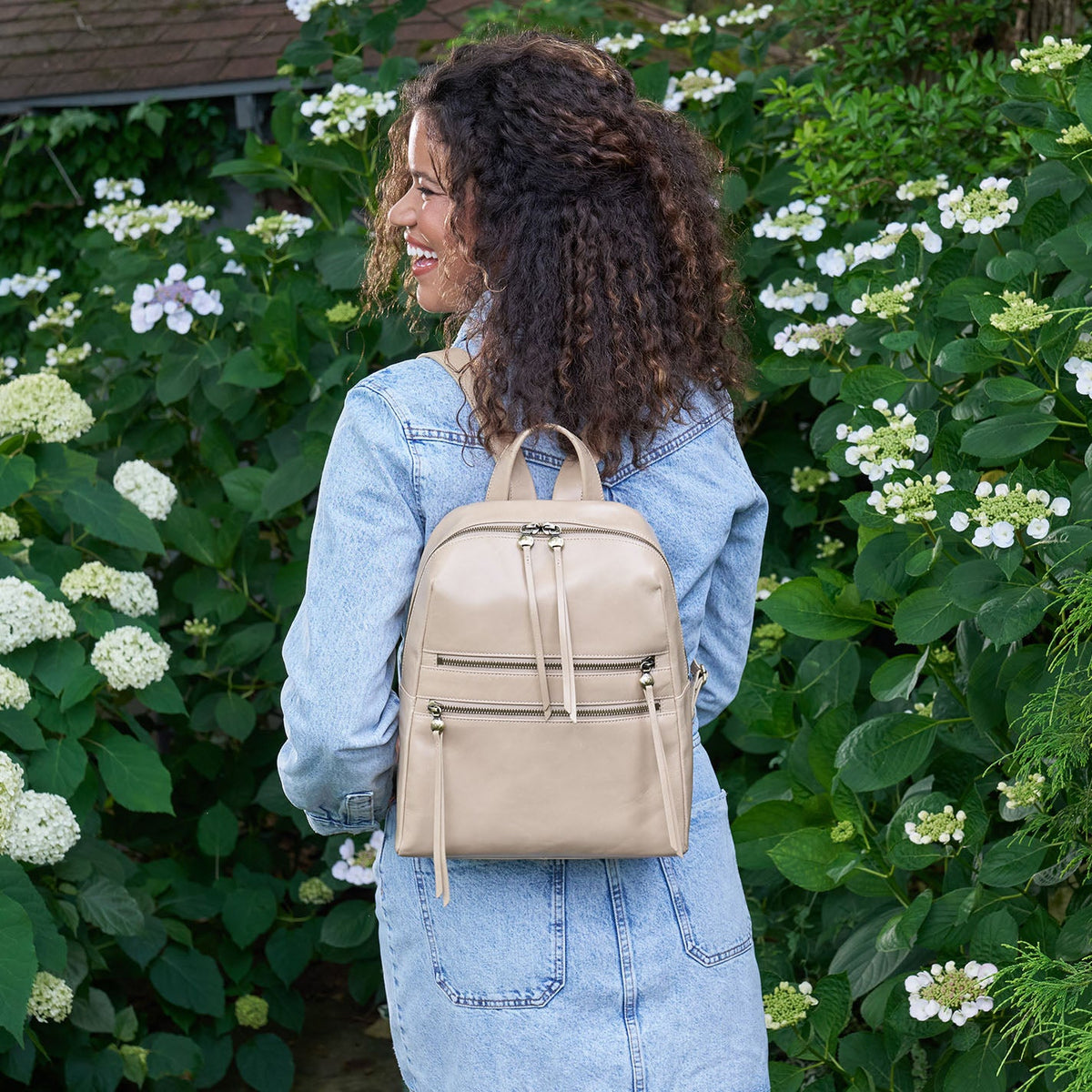 Billie Backpack In Polished Leather - Sand | HOBO Latest