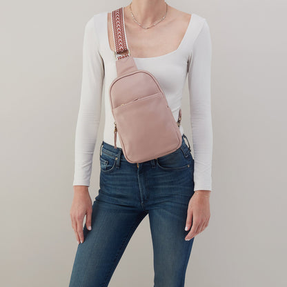 Cass Sling In Pebbled Leather - Blush | HOBO Exclusive
