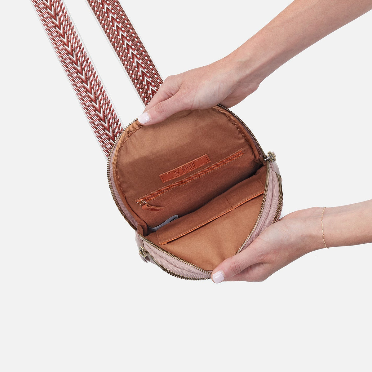 Cass Sling In Pebbled Leather - Blush | HOBO Exclusive