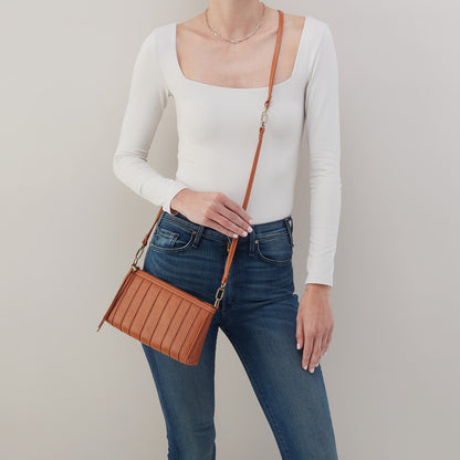 Darcy Crossbody In Smooth Leather - Burnished Caramel | HOBO Recommended