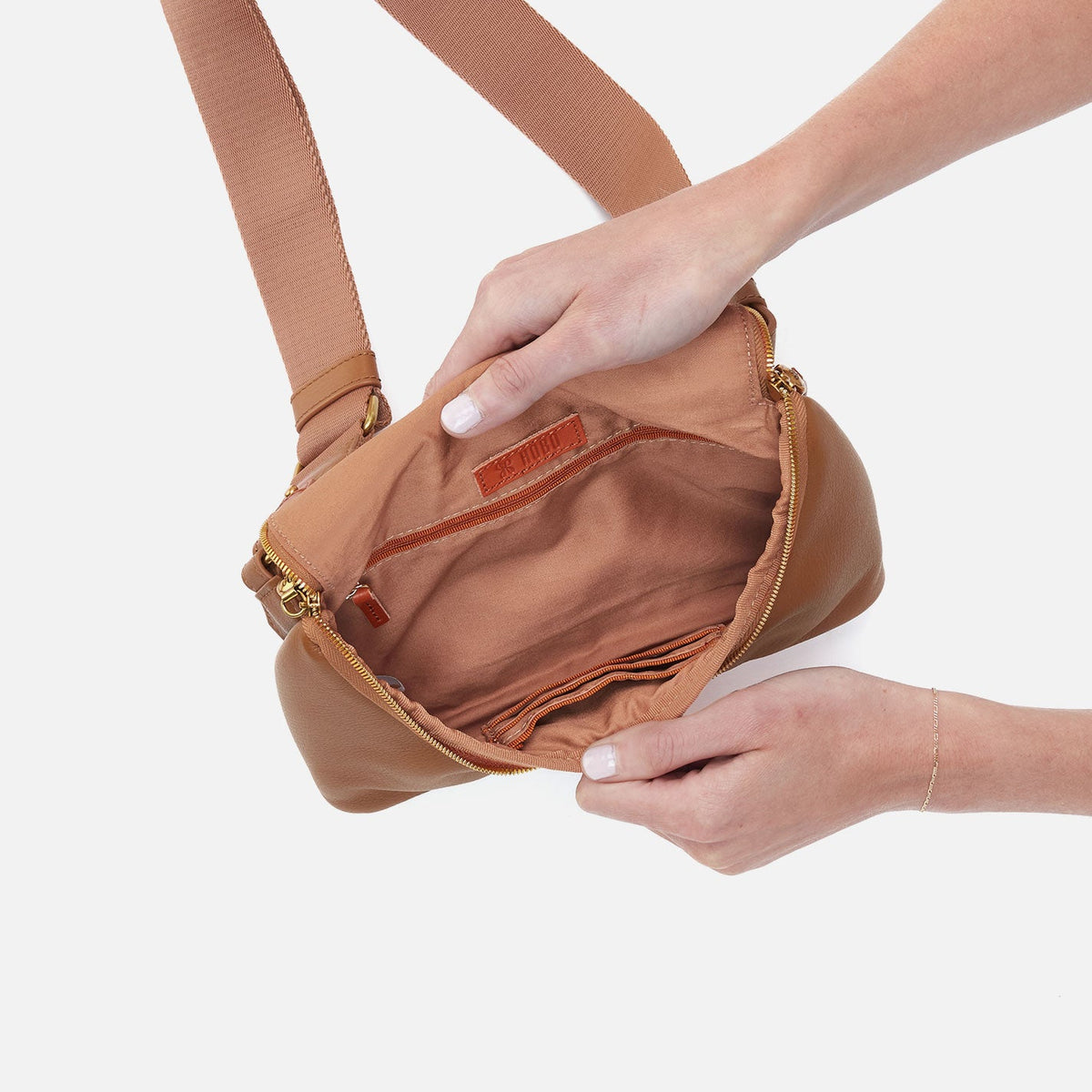 Fern Large Belt Bag In Pebbled Leather - Warm Honey | HOBO Sale