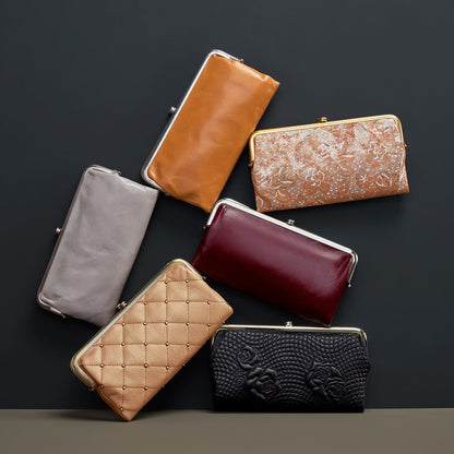 Lauren Clutch-Wallet In Smooth Leather - Black | HOBO Deals