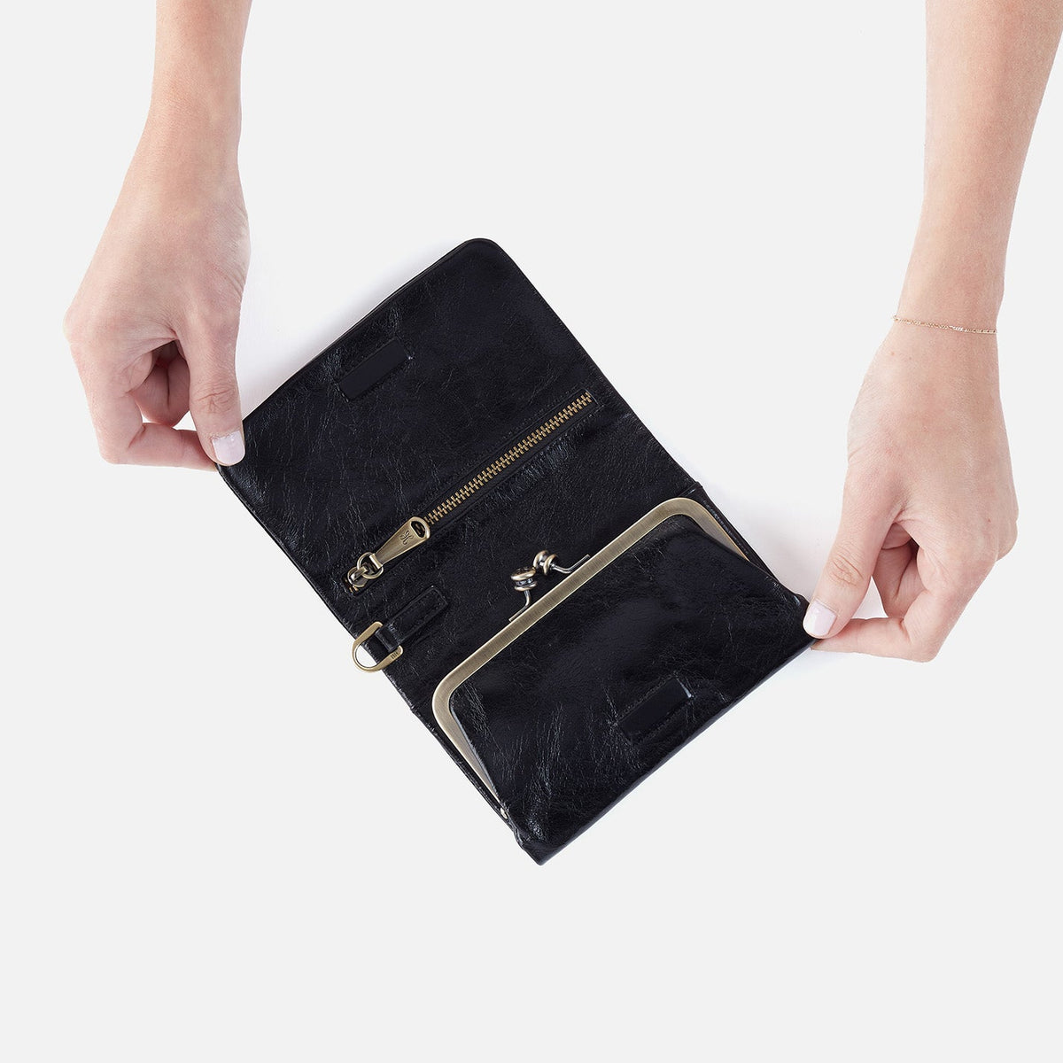 Ross Bead Wristlet In Polished Leather - Black | HOBO Signature