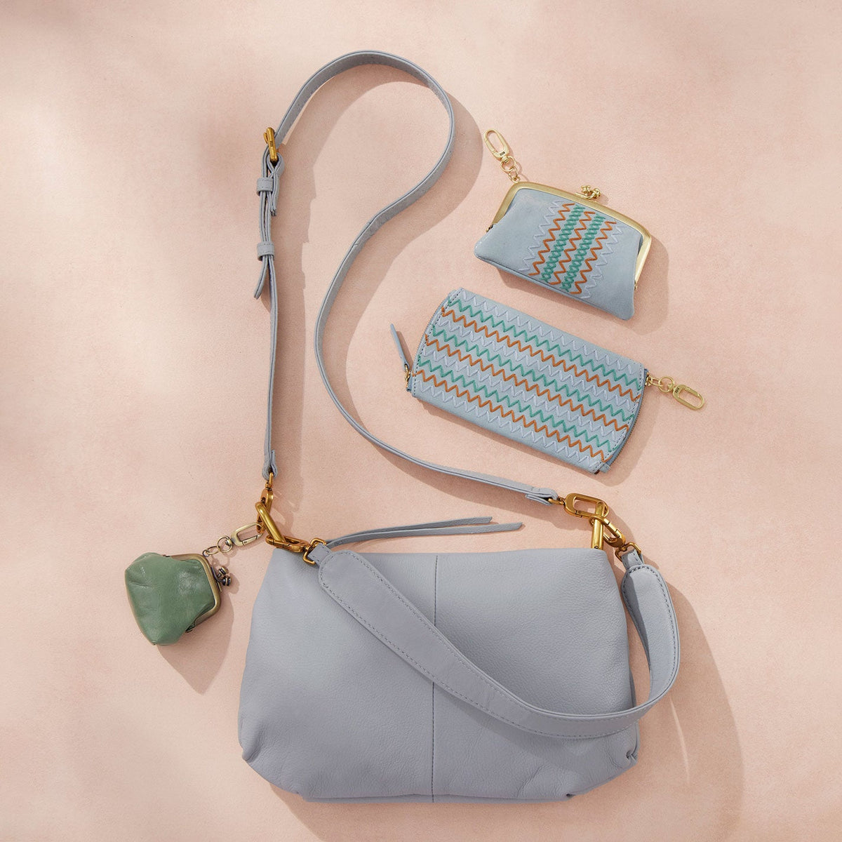 Advance Shoulder Bag In Pebbled Leather - Blue Pearl | HOBO Essential