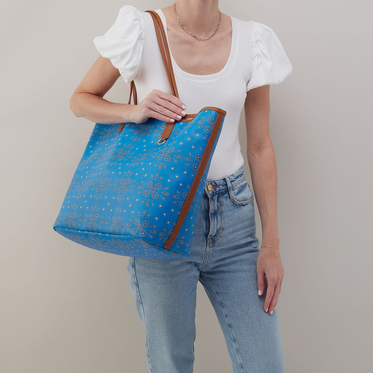 All That Tote Large In Coated Canvas - Blue Journey Bandana | HOBO Hot Sale