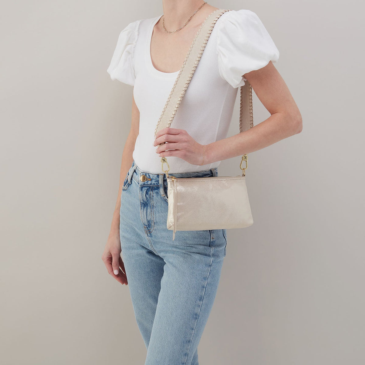 Darcy Crossbody In Metallic Leather - Sand Shimmer | HOBO Discount