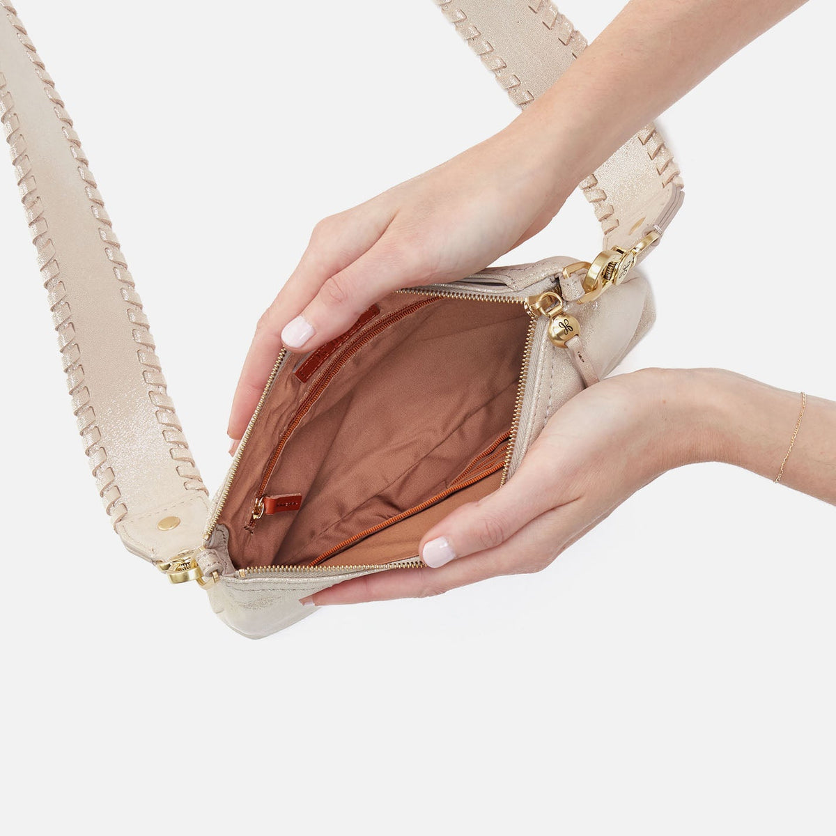 Darcy Crossbody In Metallic Leather - Sand Shimmer | HOBO Discount