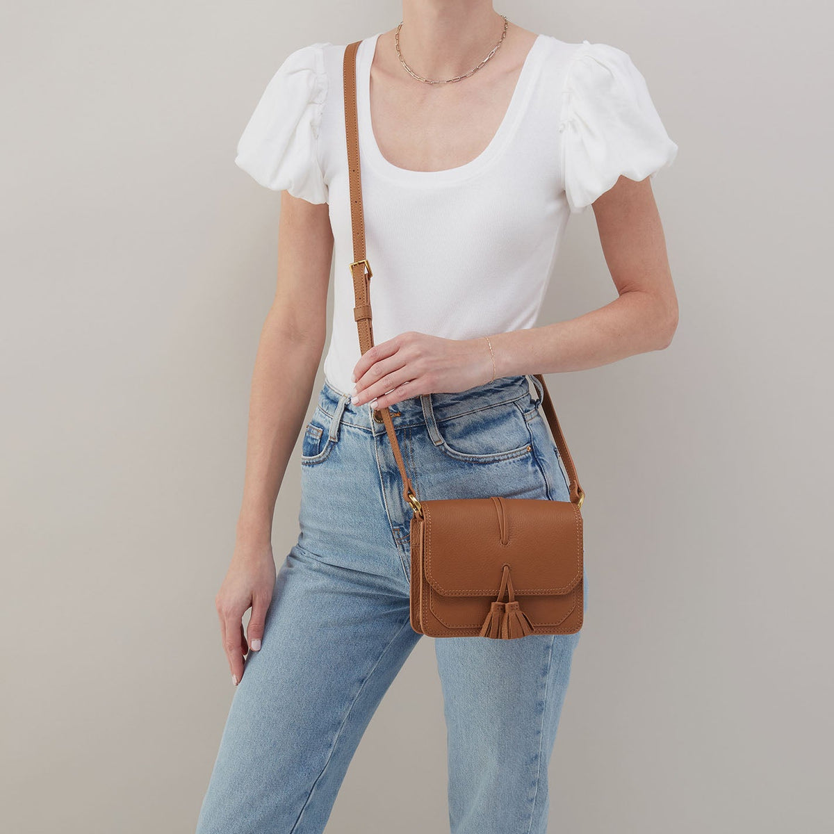 Eden Small Crossbody In Pebbled Leather - Warm Honey | HOBO Best Price