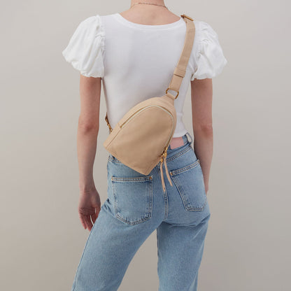 Fern Sling In Pebbled Leather - Linen | HOBO Trending