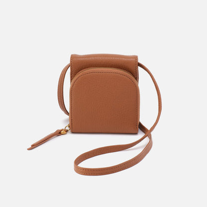 Fern Wallet Crossbody In Pebbled Leather - Warm Honey | HOBO Smart Buy
