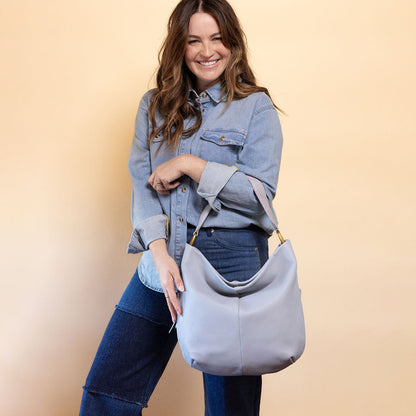 Harley Hobo In Pebbled Leather - Blue Pearl | HOBO Hot Sale