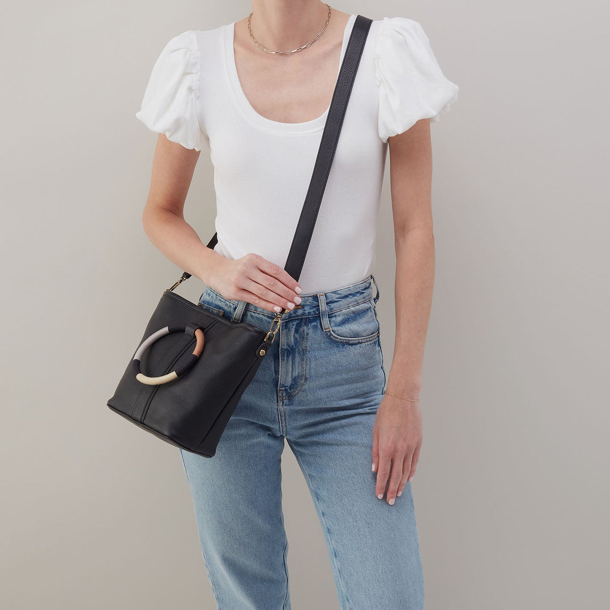 Luna Small Tote In Pebbled Leather - Black | HOBO Everyday