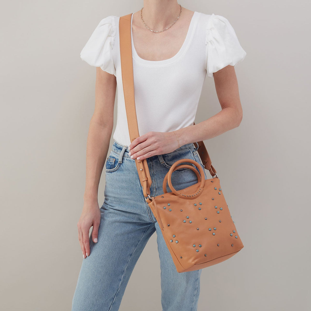 Maggie Crossbody In Smooth Leather - Doe | HOBO Featured