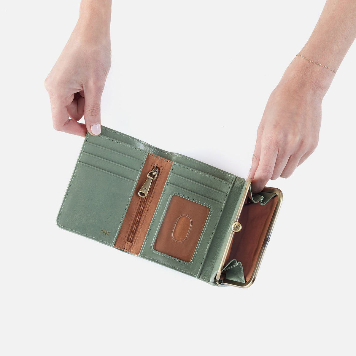 Robin Compact Wallet In Polished Leather - Jade | HOBO Signature
