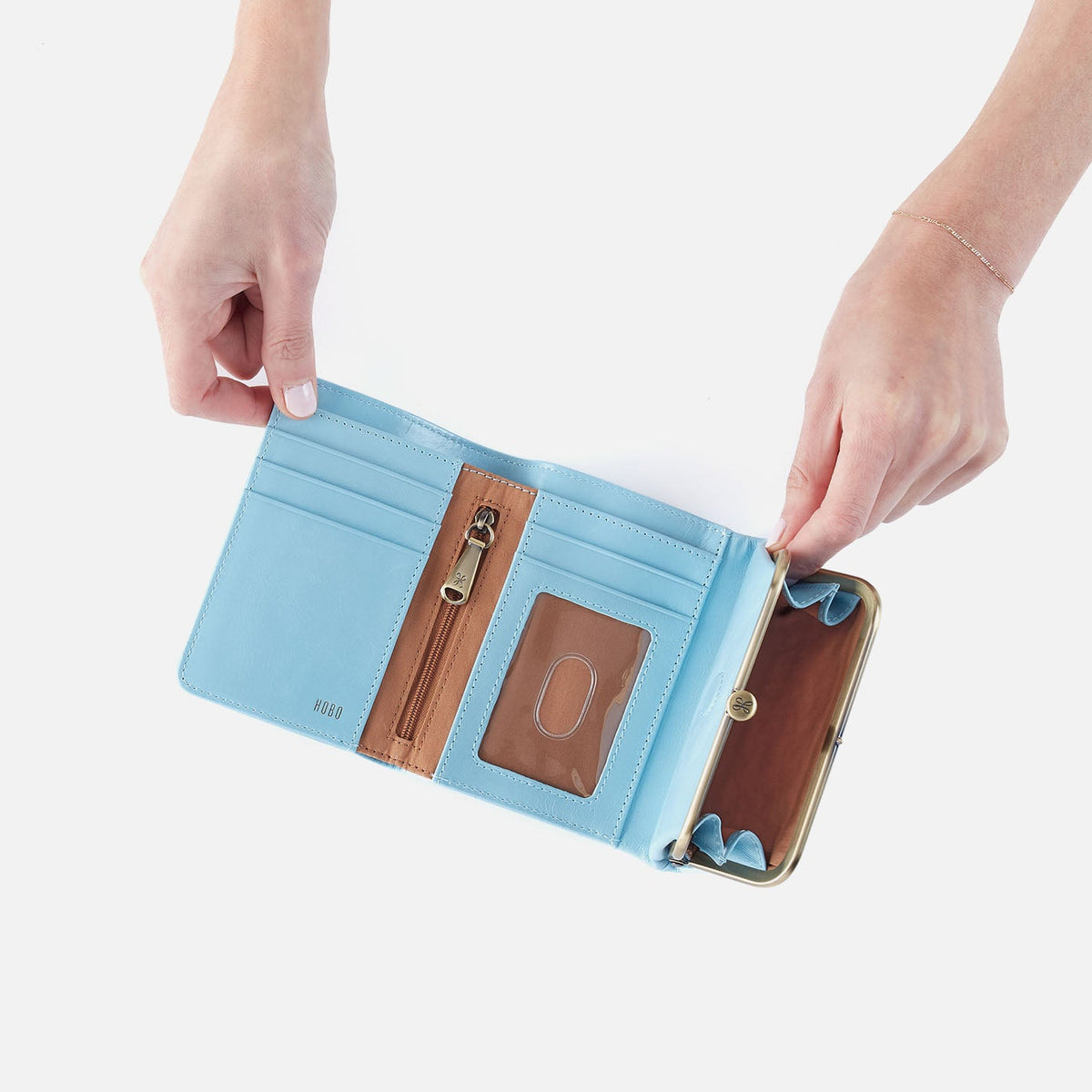 Robin Compact Wallet In Polished Leather - Stratosphere | HOBO New