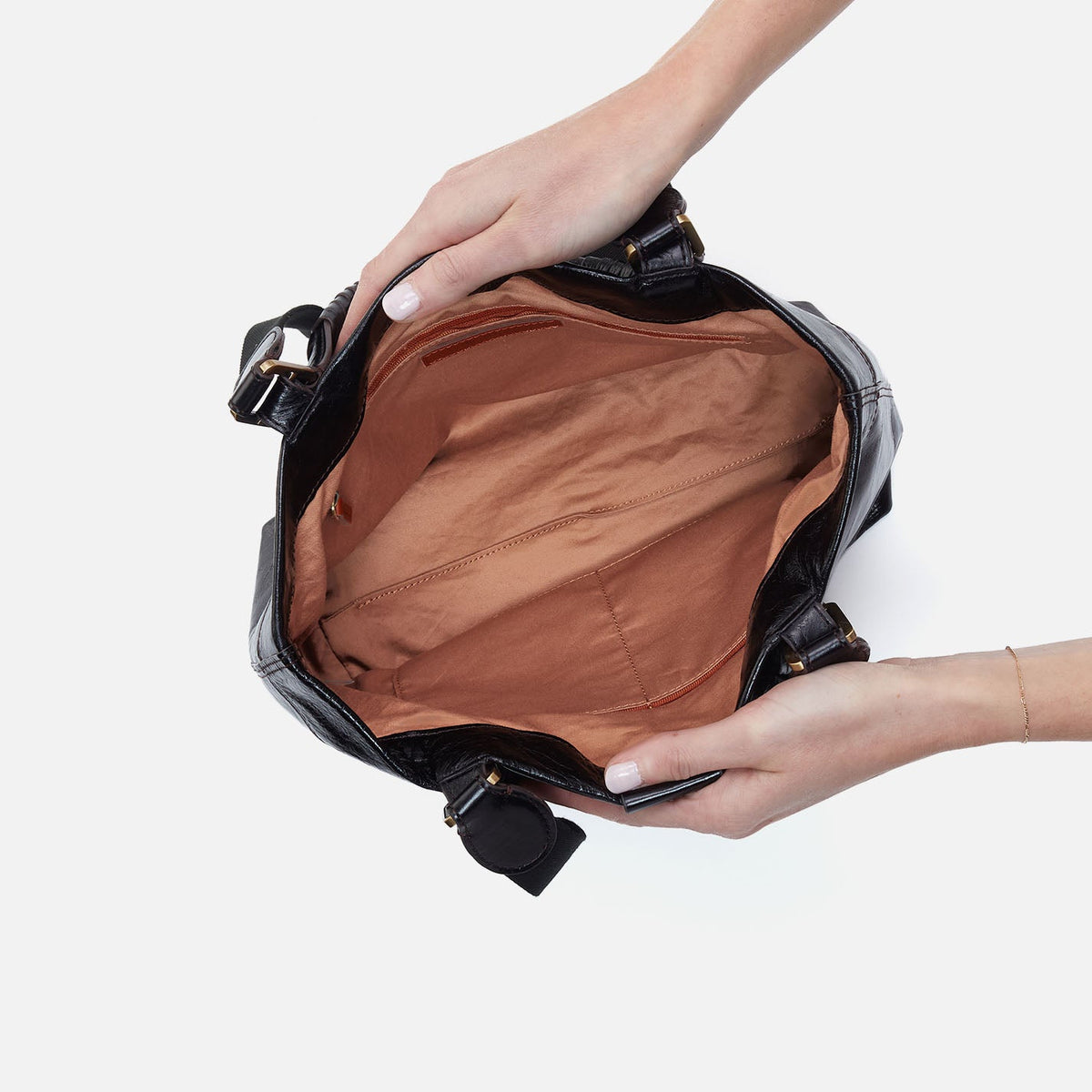 Romy Medium Tote In Polished Leather - Black | HOBO Deals
