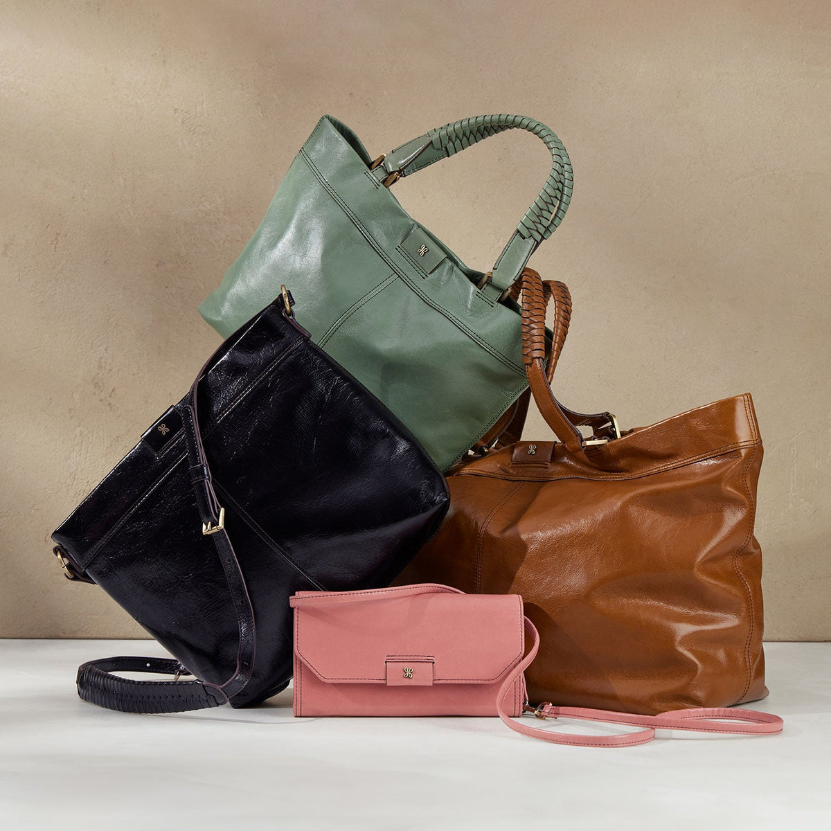 Romy Wallet Crossbody In Polished Leather - Rose | HOBO Great Value
