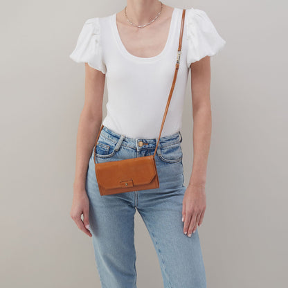 Romy Wallet Crossbody In Polished Leather - Truffle | HOBO Top Pick