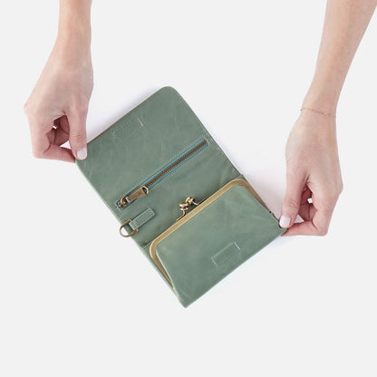 Ross Bead Wristlet In Polished Leather - Jade | HOBO Premium