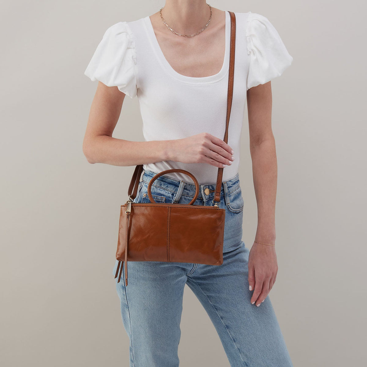 Sable Crossbody In Polished Leather - Truffle | HOBO Sale