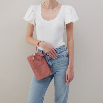Sable Wristlet In Polished Leather - Rose | HOBO Best Price
