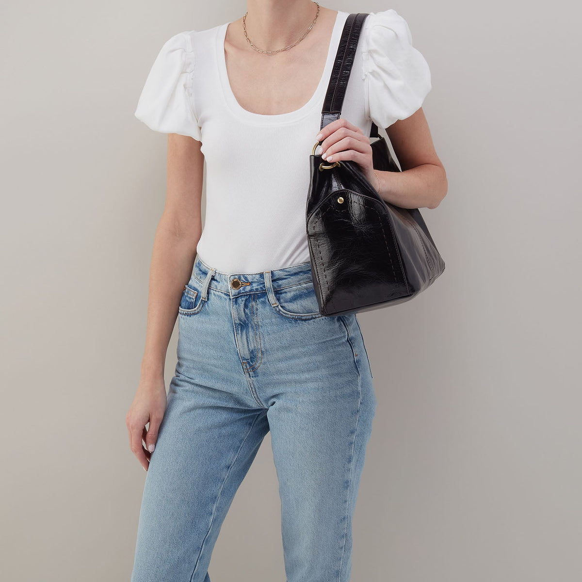 Seneca Shoulder Bag In Polished Leather - Black | HOBO Everyday