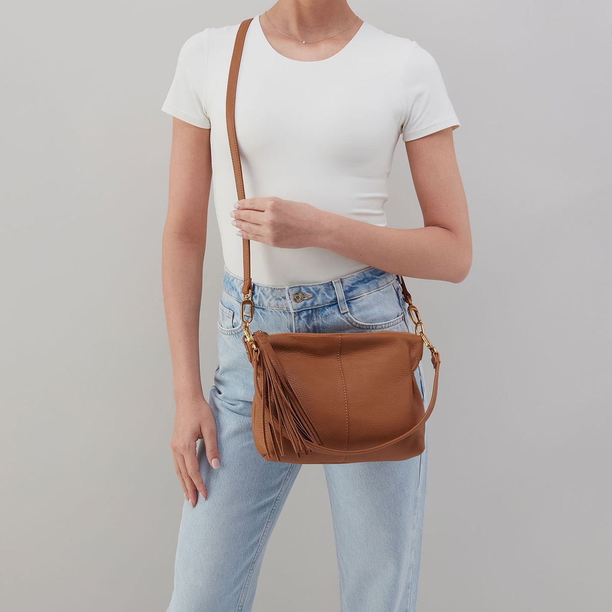 Kori Crossbody In Pebbled Leather - Warm Honey | HOBO Everyday
