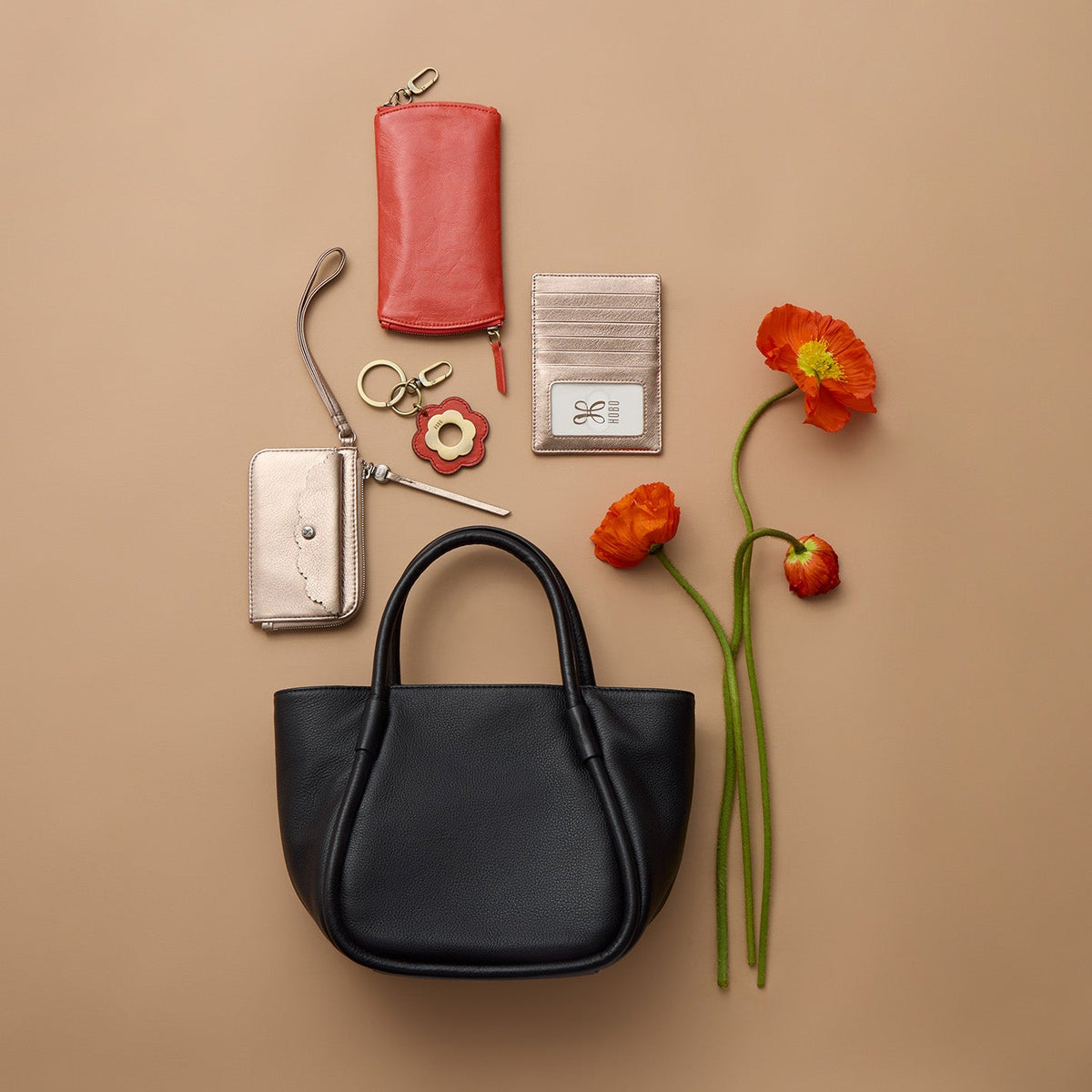 Euro Slide Card Case In Metallic Leather - Cameo Quartz | HOBO Everyday