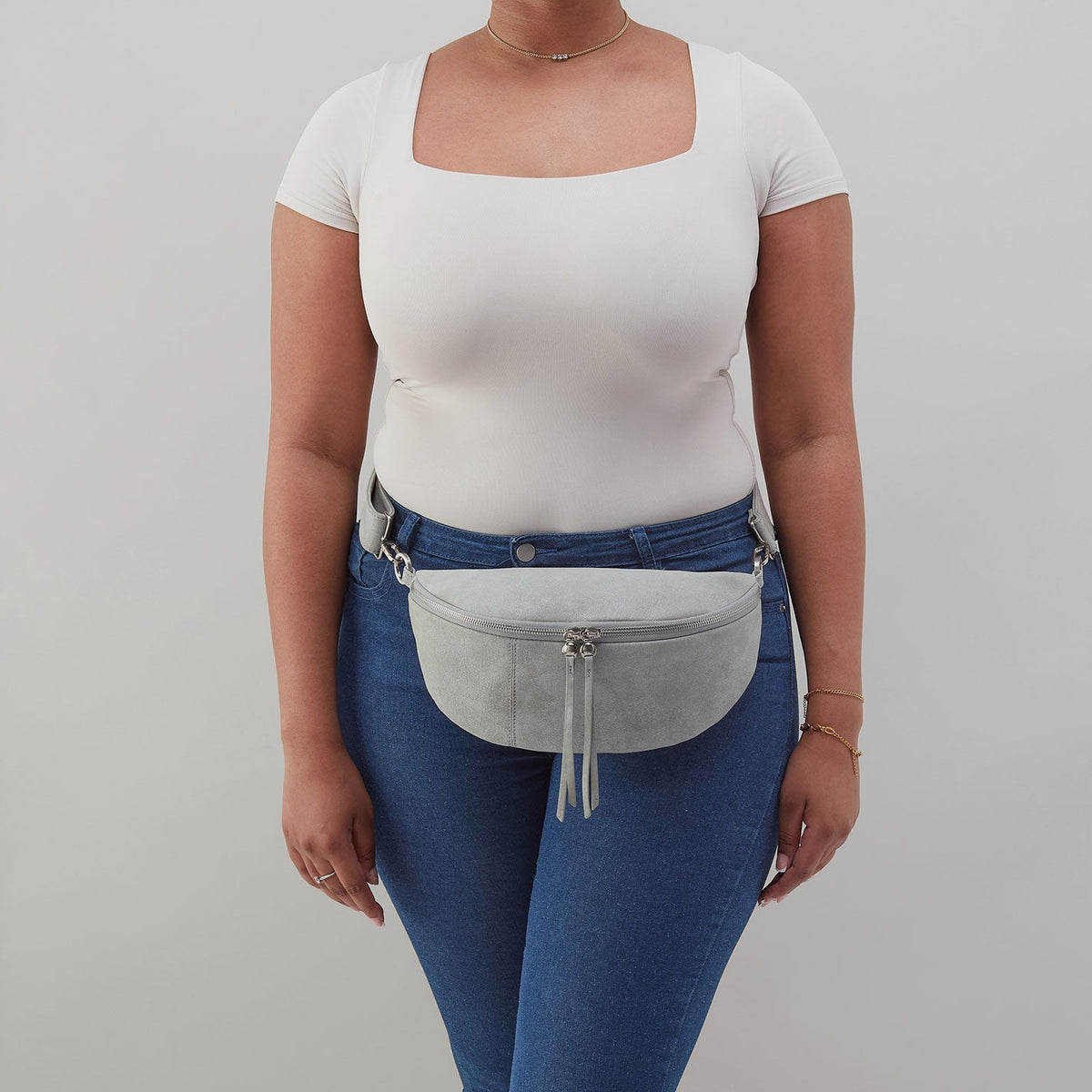 Hunter Medium Belt Bag In Buffed Leather - Misty Harbor | HOBO Signature