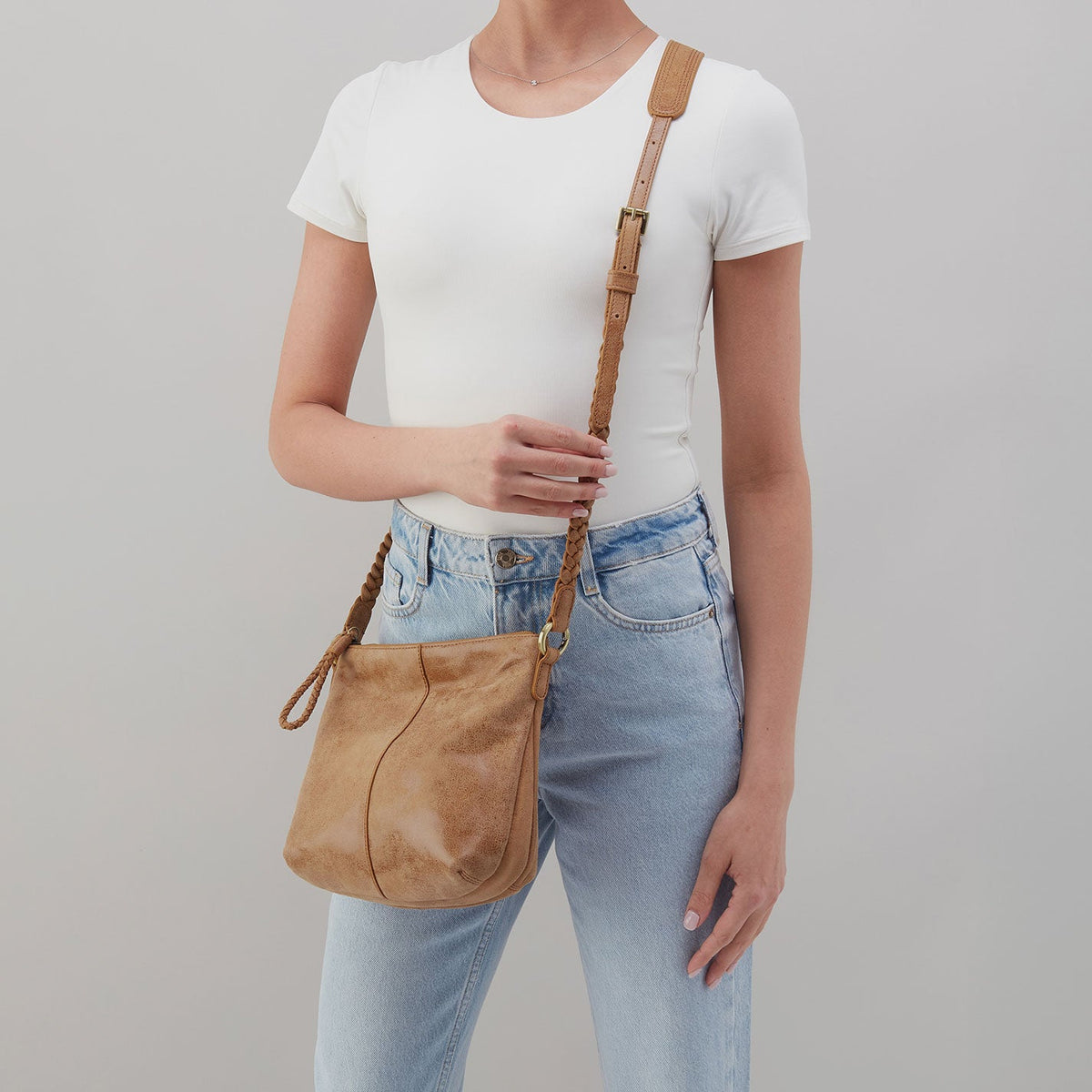 Lasso Medium Crossbody In Buffed Leather - Whiskey | HOBO New