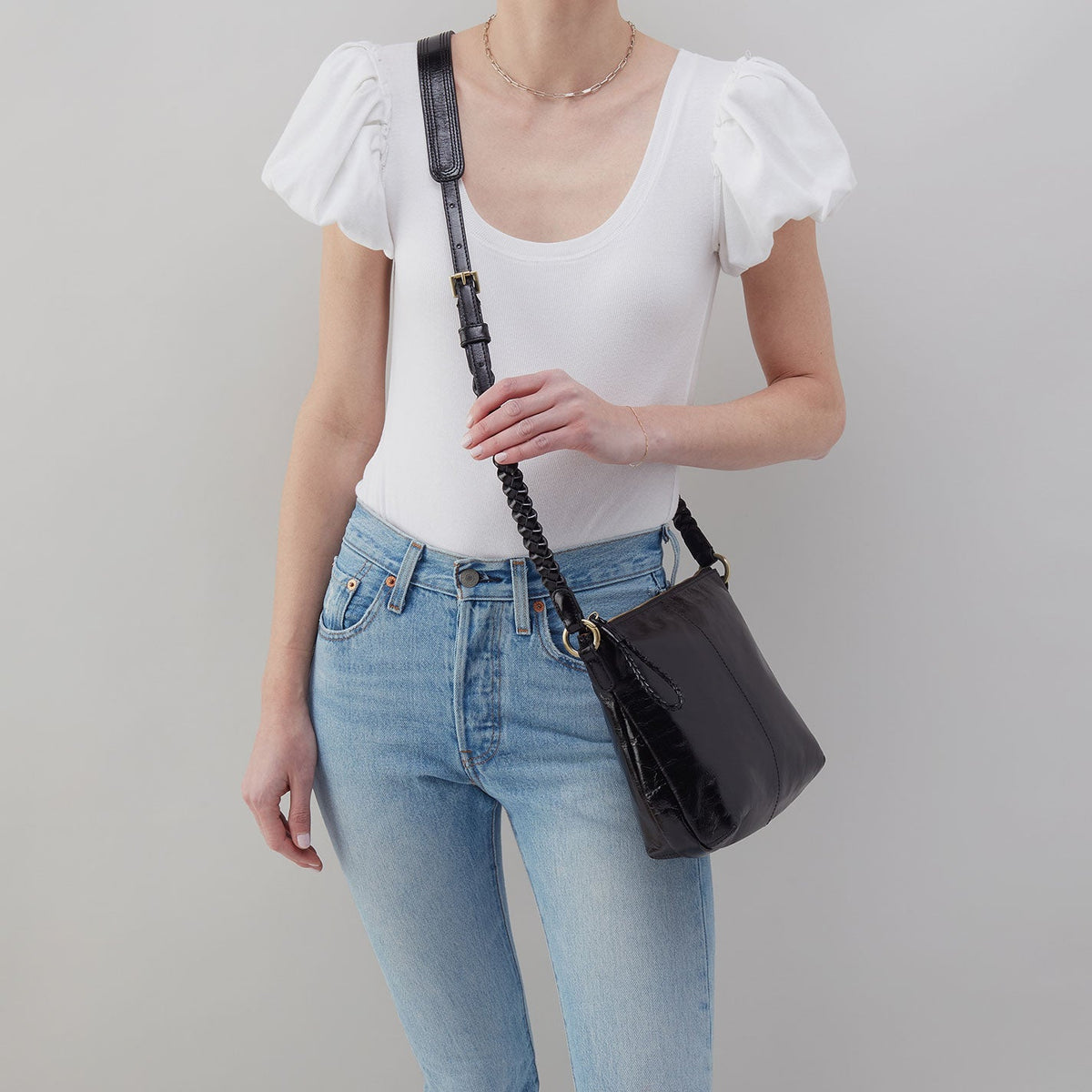Lasso Medium Crossbody In Polished Leather - Black | HOBO Classic